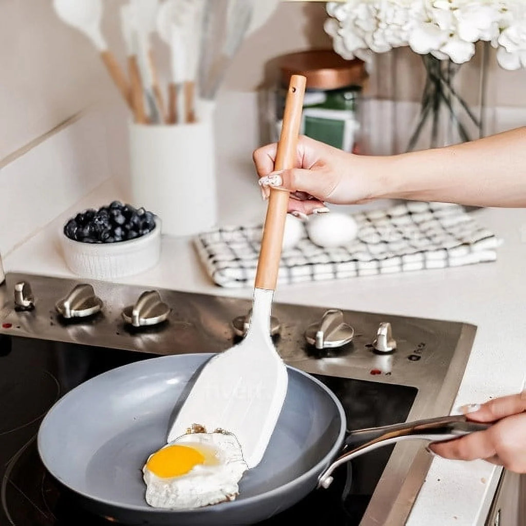 White 11 Pc Silicone Kitchen Utensils Set with Holder Z687