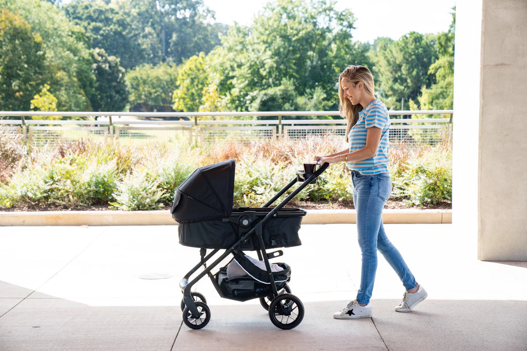 8-in-1 Travel System B195
