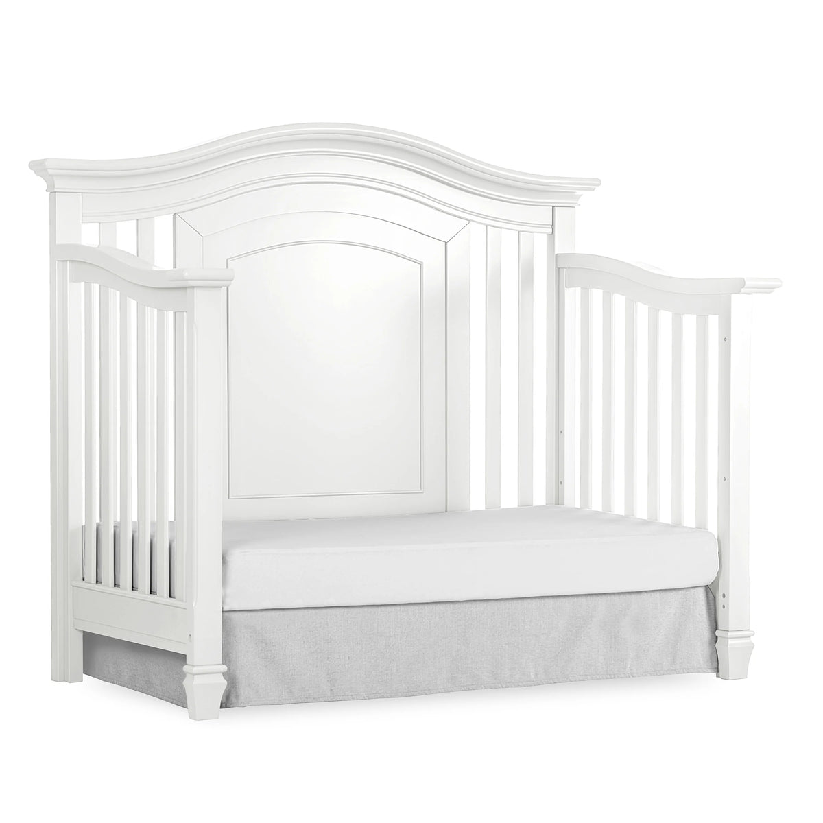 White 5-in-1 Convertible Crib Z21388