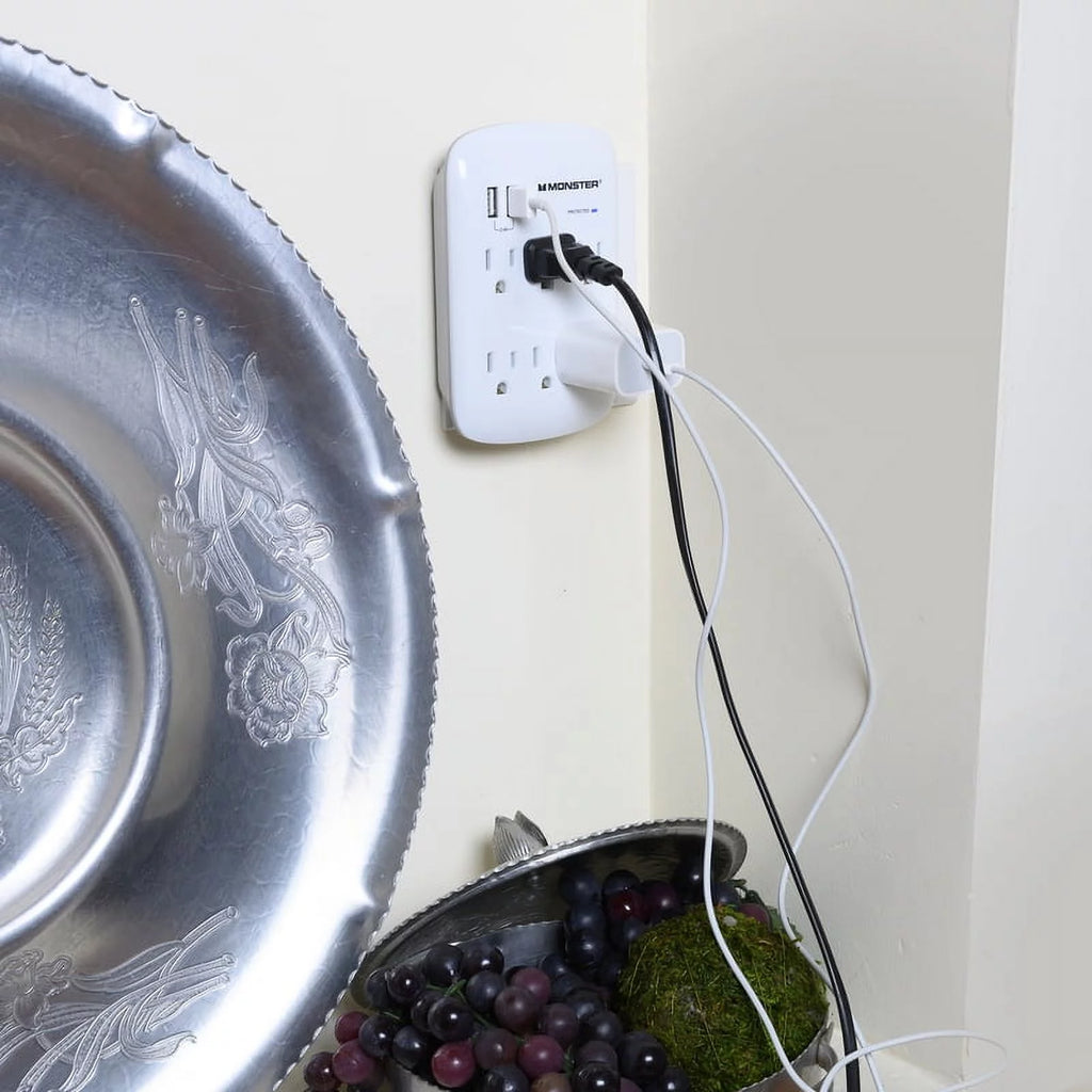 Surge Protector Wall Tap, 1875 Watts, 125 Volts G7131