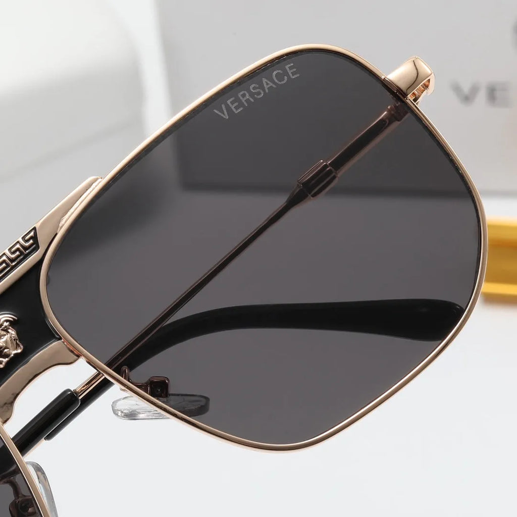 Round Stripe Printed Polarized Sunglasses V912609
