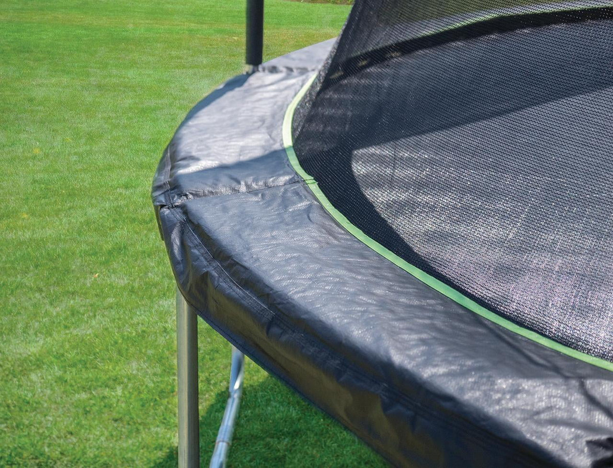14ft Trampoline and Enclosure S558
