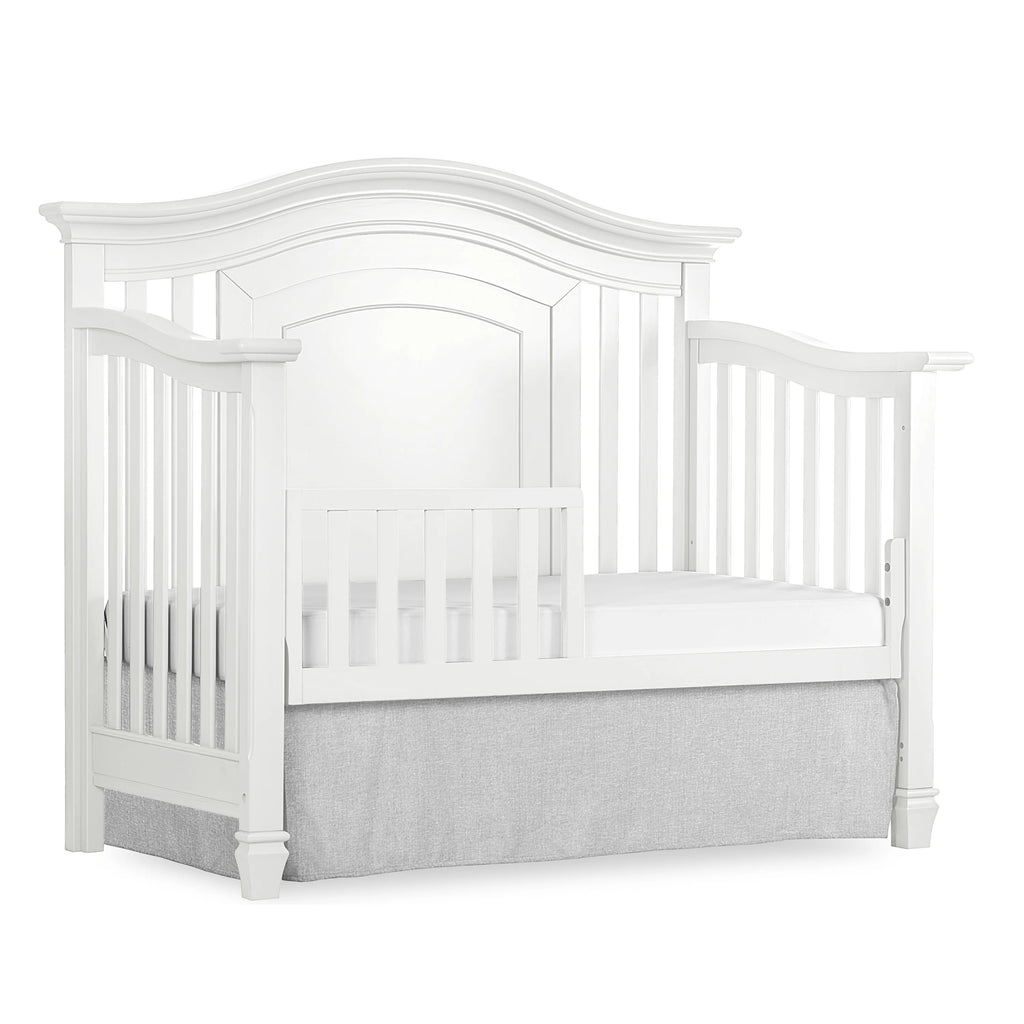 White 5-in-1 Convertible Crib Z21388