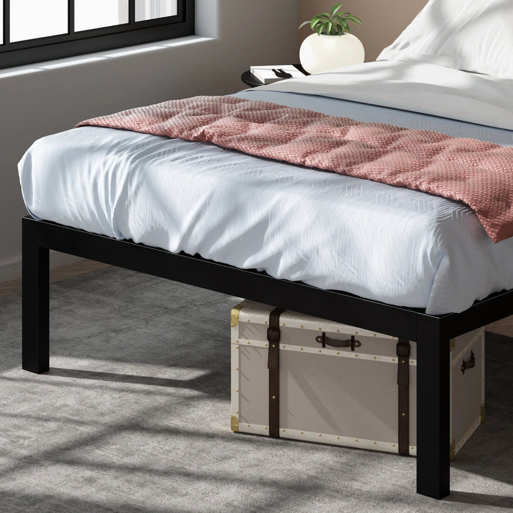 18" Metal Platform Bed Frame, Queen B785848