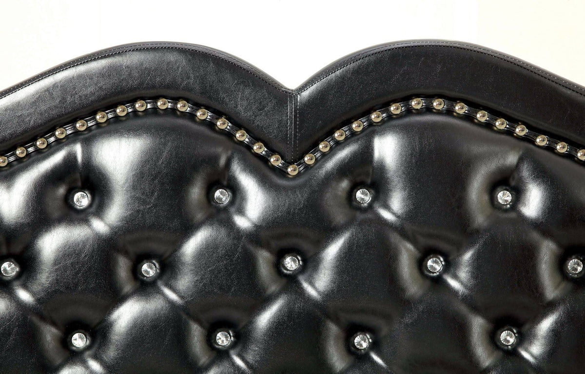 Black King Bed C345649