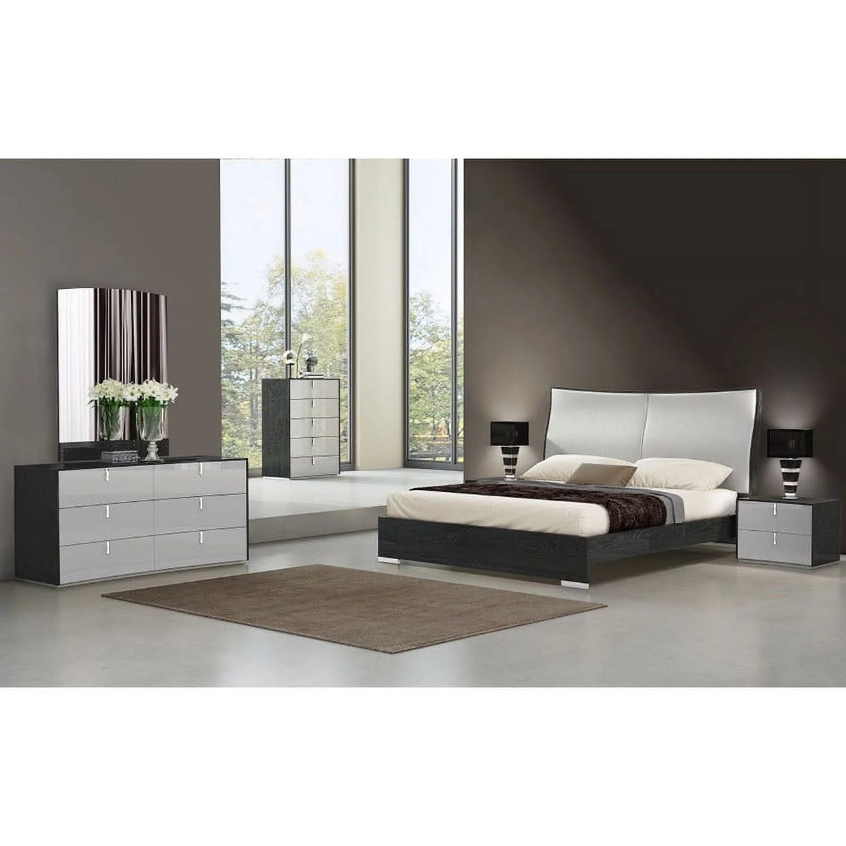 5-Piece Queen Bedroom Set R68850