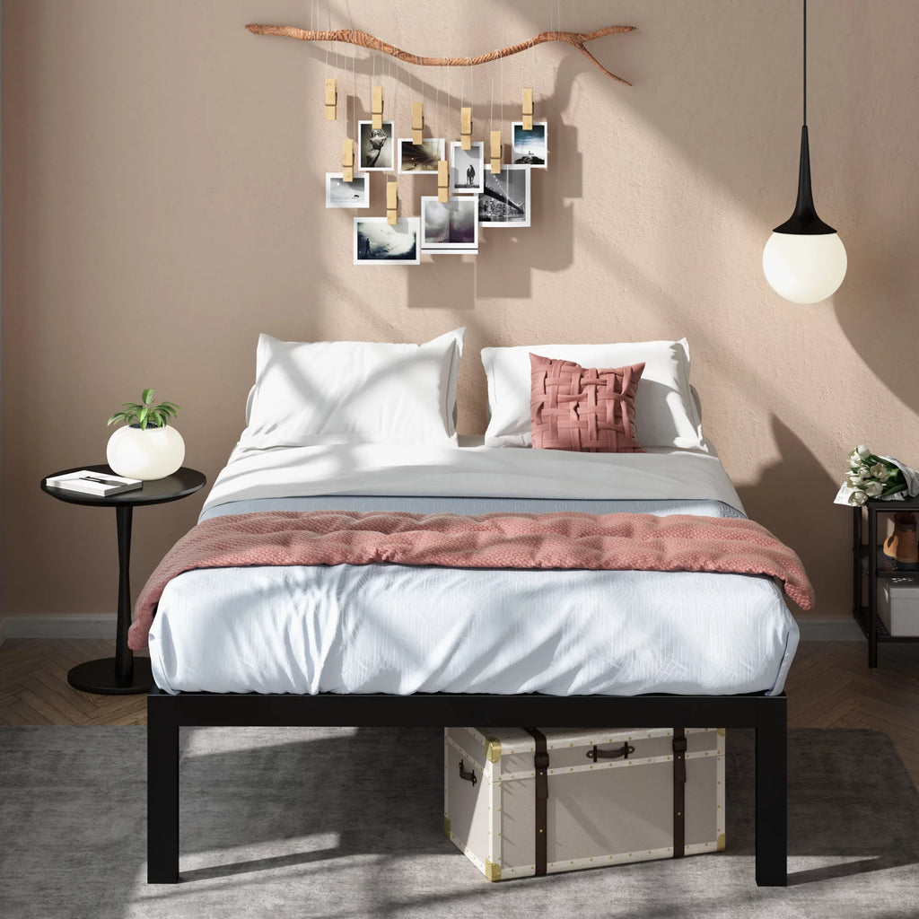 18" Metal Platform Bed Frame, Queen B785848