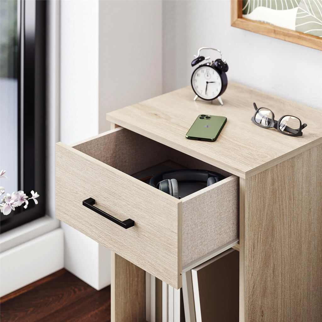 Light Oak Nightstand with Drawer L8038