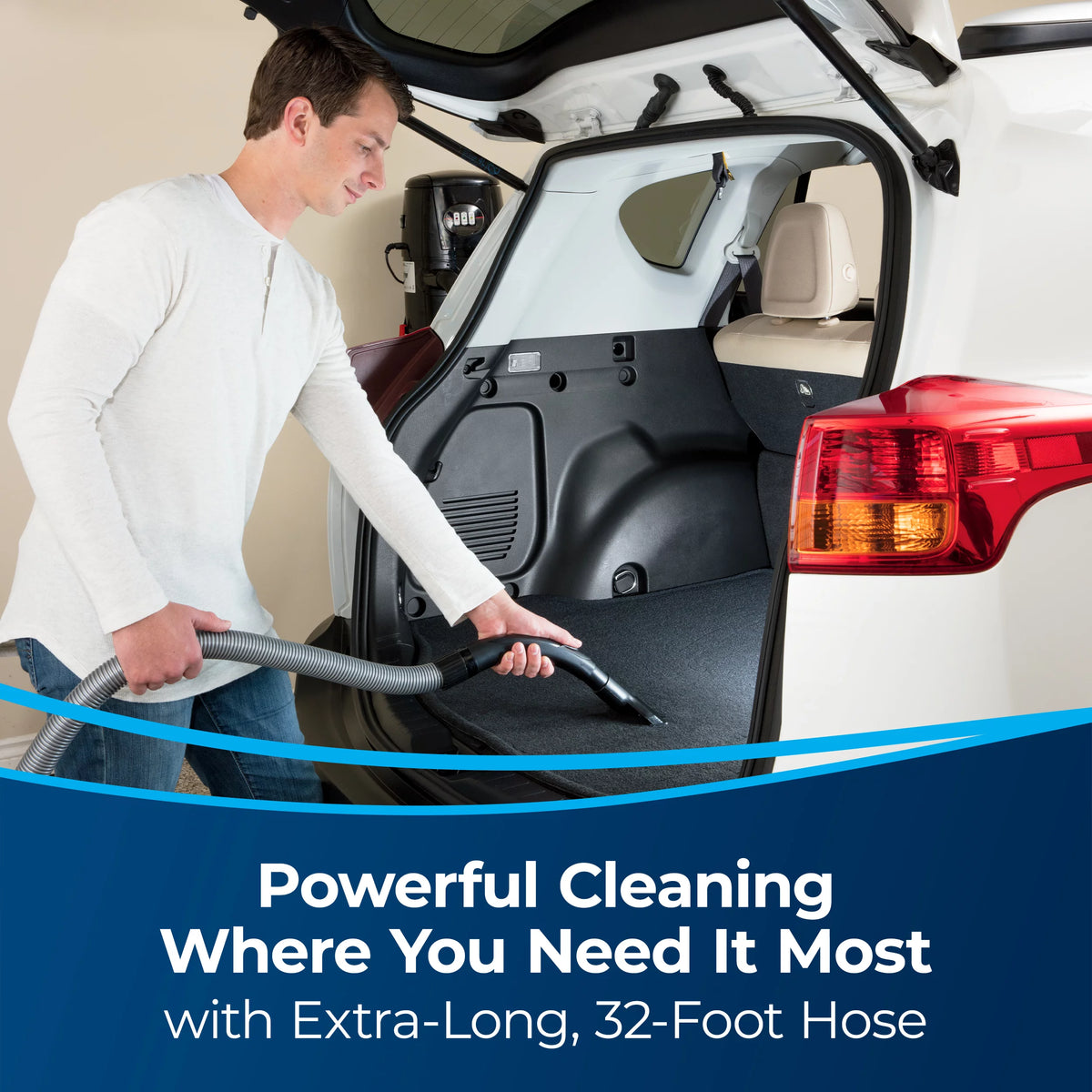 Wet/Dry Car and Garage Vacuum with Auto Tool Kit T6936