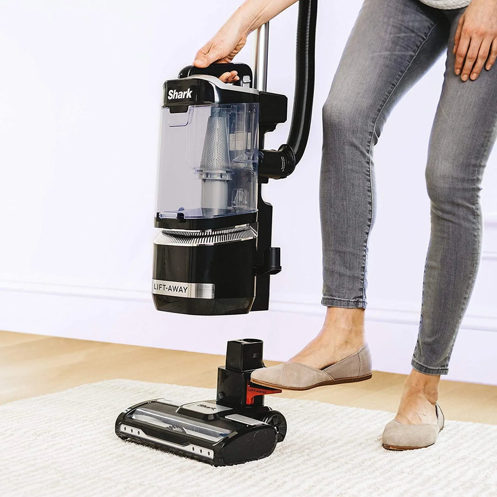 Upright Vacuum Z2430