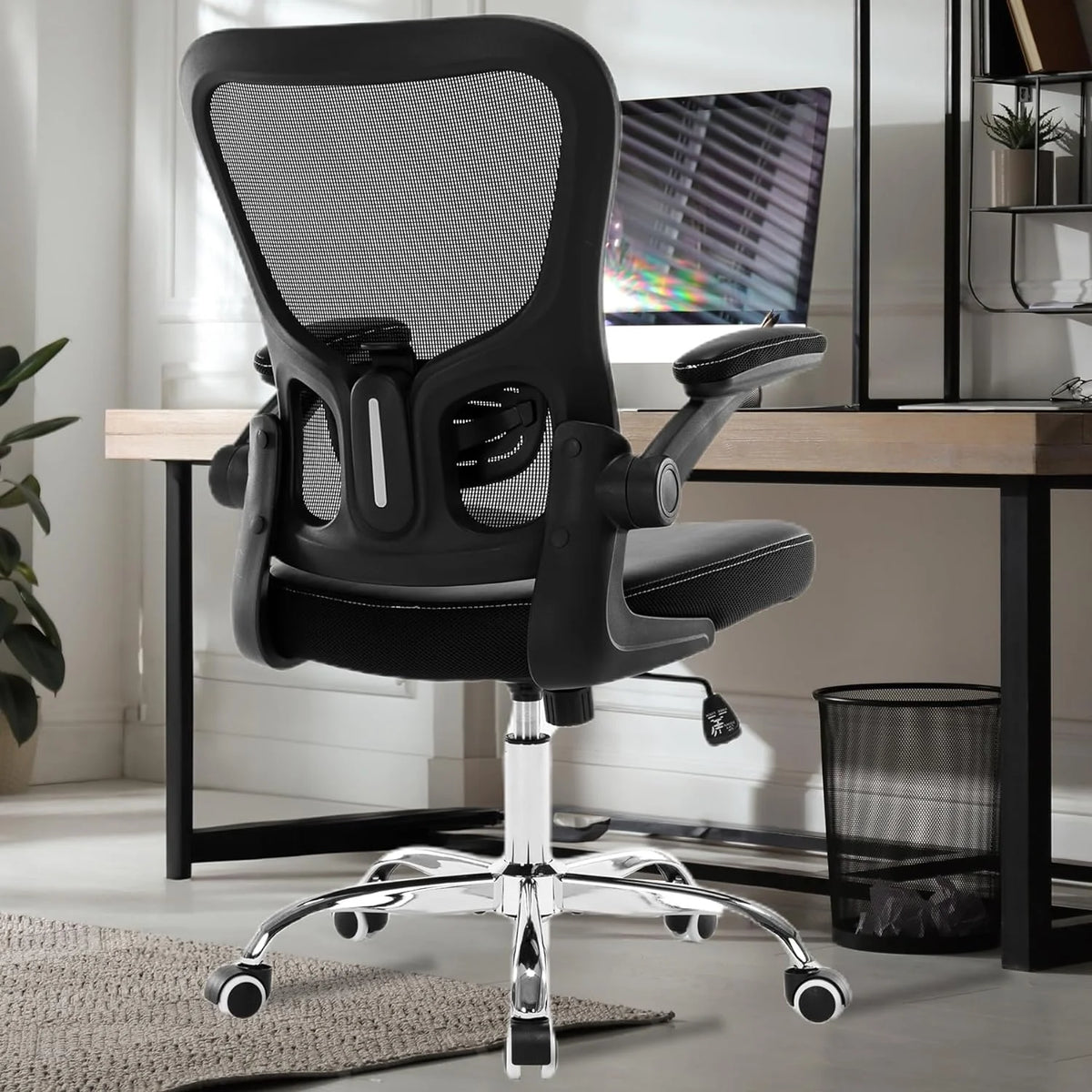 Black Mesh Ergonomic Office Chair with Armrests L35229